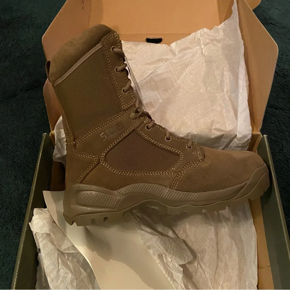5.11 Tactical Men's Brown Boots - Picture 4 of 5